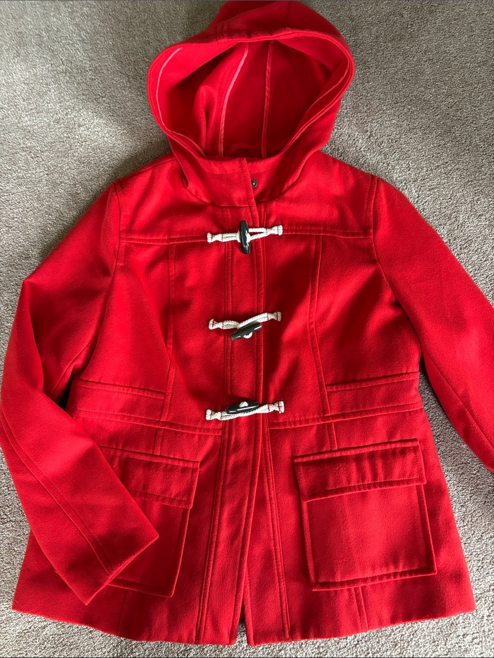 Old Navy Women’s lined Red Toggle hooded coat jacket size large EUC